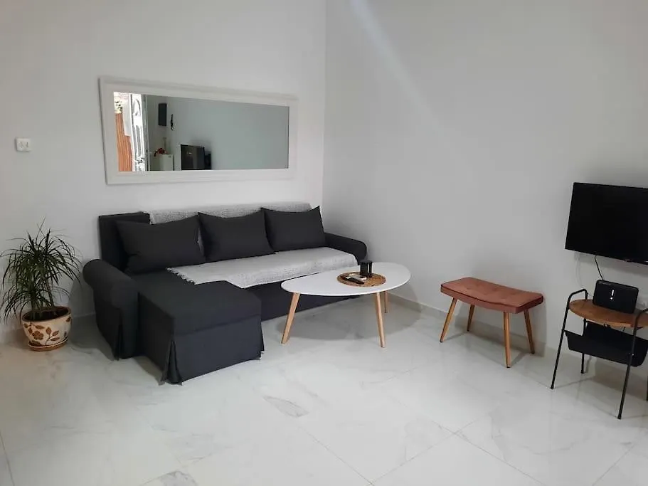 House In Diavata, Thessaloniki, Greece Διαμέρισμα