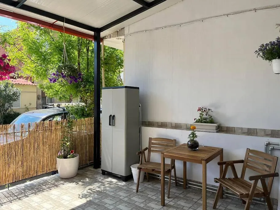 House In Diavata, Thessaloniki, Greece Διαμέρισμα